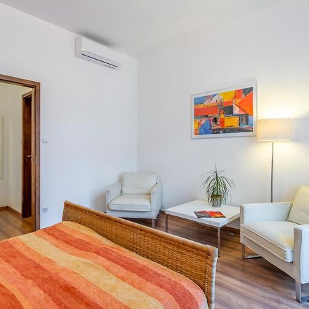 Central Avenue Apartment Budapeşte Dış mekan fotoğraf