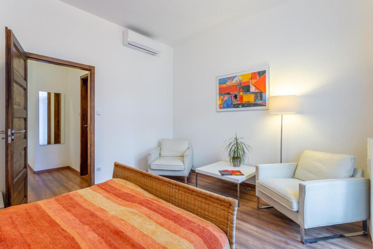 Central Avenue Apartment Budapeşte Dış mekan fotoğraf