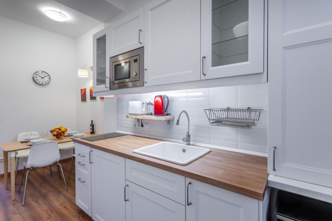 Central Avenue Apartment Budapeşte Dış mekan fotoğraf
